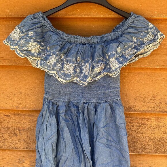 Off-The-Shoulder Chambray Dress With Floral Embroidery & Smocked Bodice Size S X - Picture 3 of 10